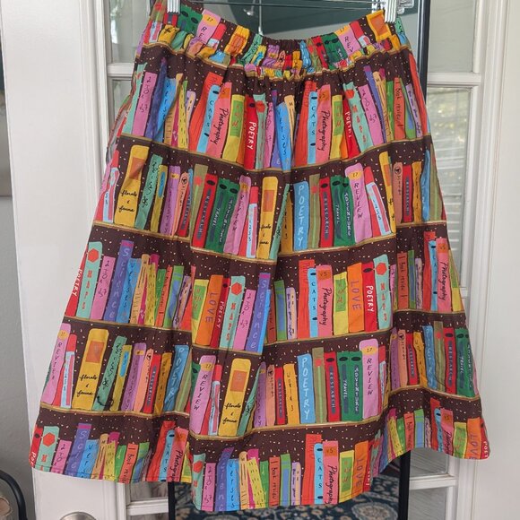 Like NEW Modcloth Literary Flirt A-Line Skirt - M - Picture 2 of 8